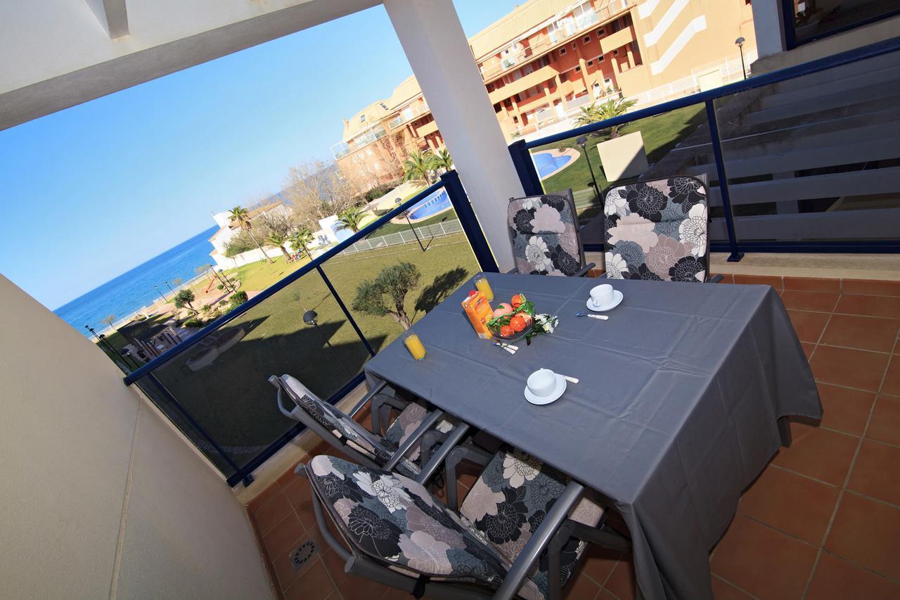 Apartamentos Almadraba VyB Denia Bagian luar foto