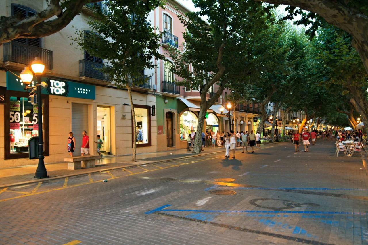 Apartamentos Almadraba VyB Denia Bagian luar foto